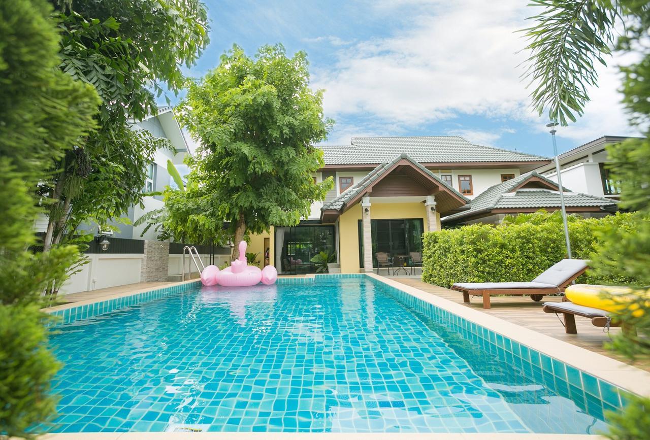 Y'S Villa 独栋泳池别墅-2 Chiang Mai Buitenkant foto